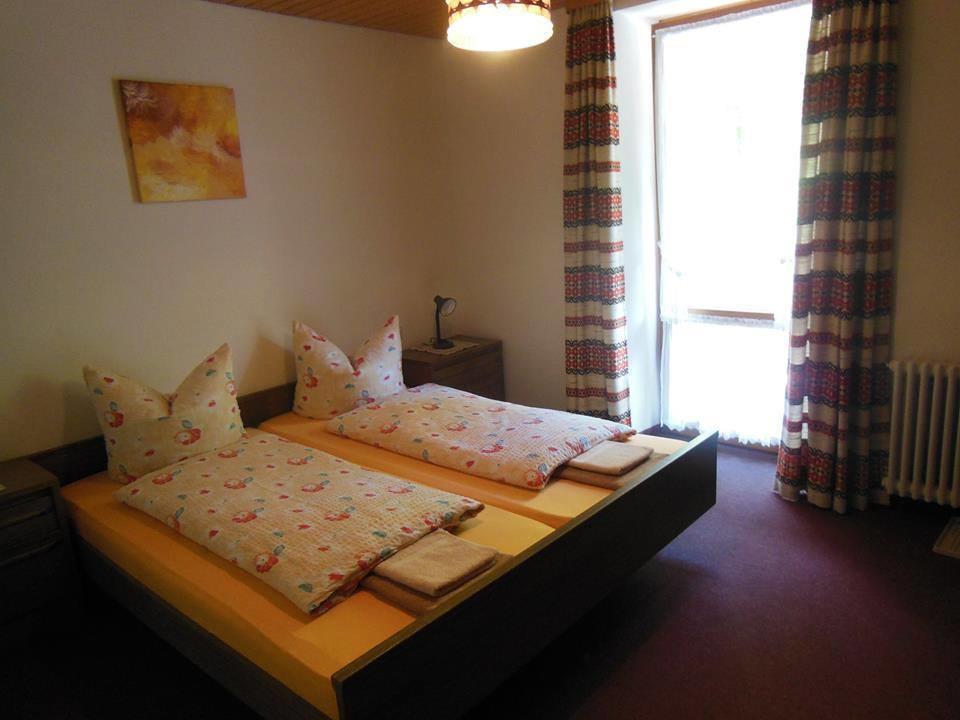 Gasthaus Lamm Hotell Todtnau Rom bilde