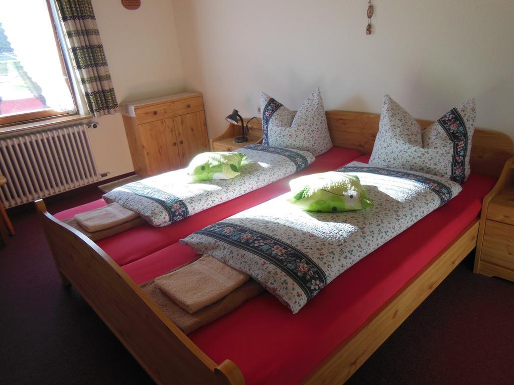 Gasthaus Lamm Hotell Todtnau Rom bilde